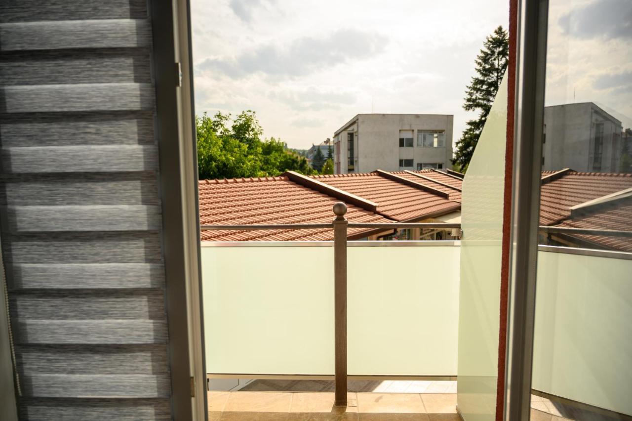 Апартаменти Здраве Saparewa Banja Exterior foto